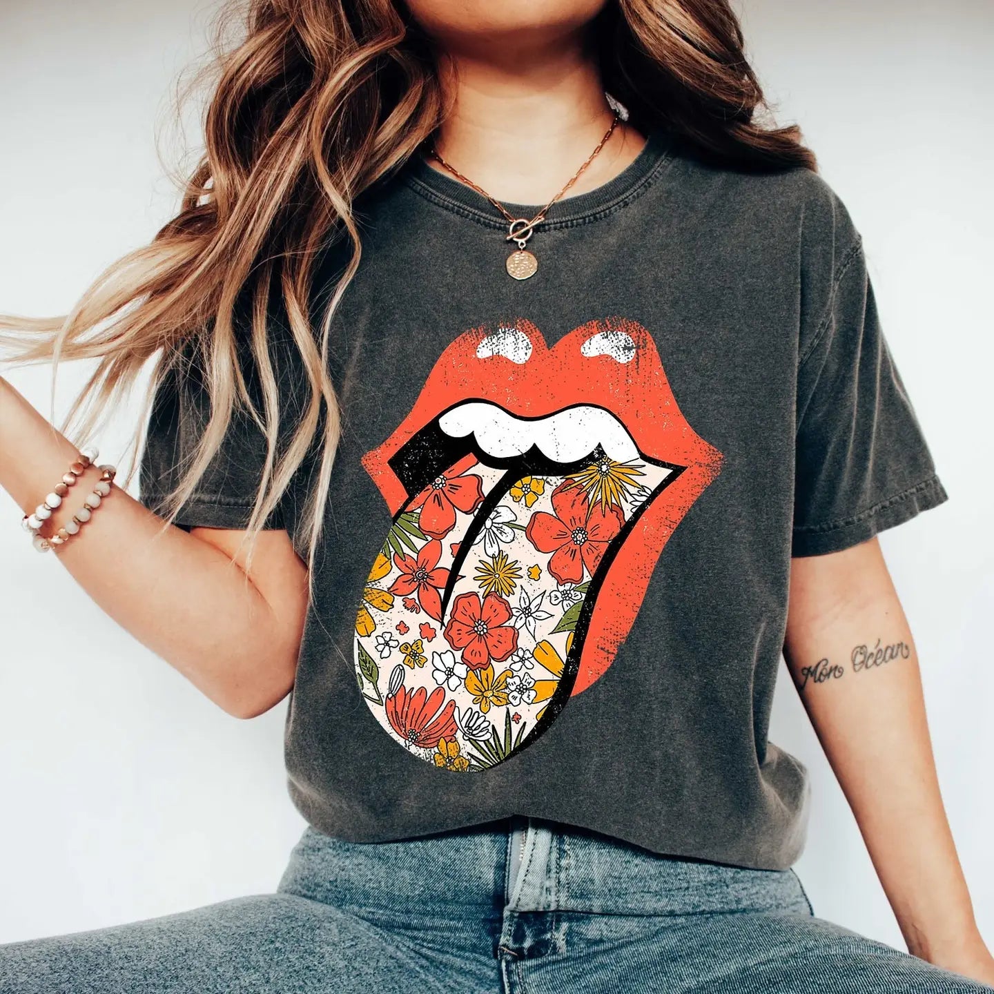 Retro Lips T