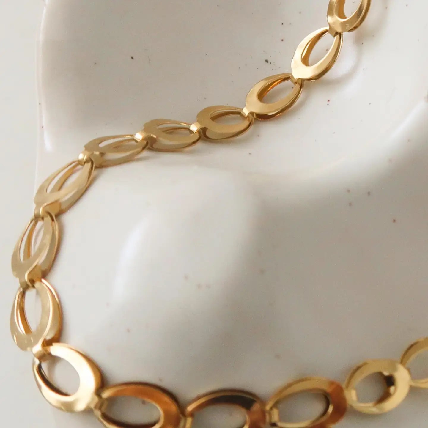 Thessaly Oval Link Chain Necklace