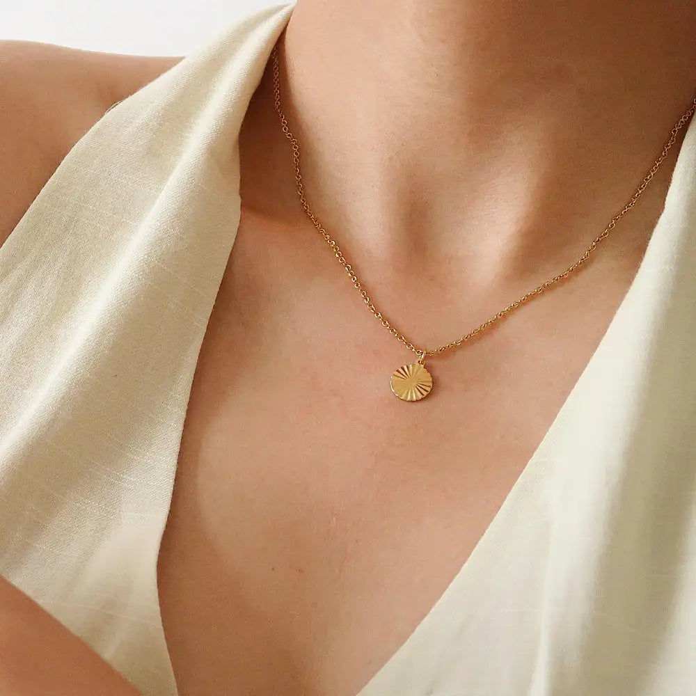 Miraz Sun Gaze Necklace