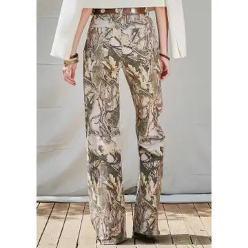 High-Rise Camo Print Wide Leg Jeans