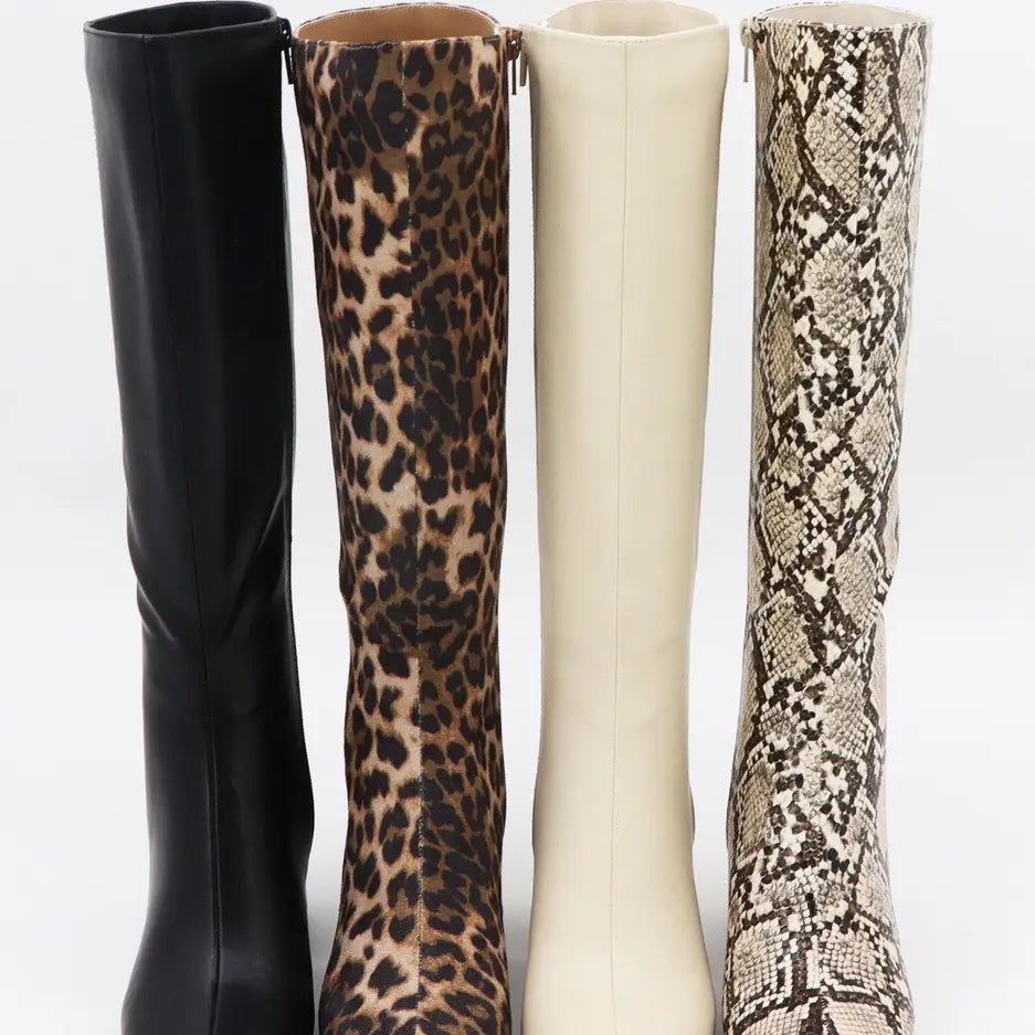 MODE Pointed-Toe Tall Black Boots