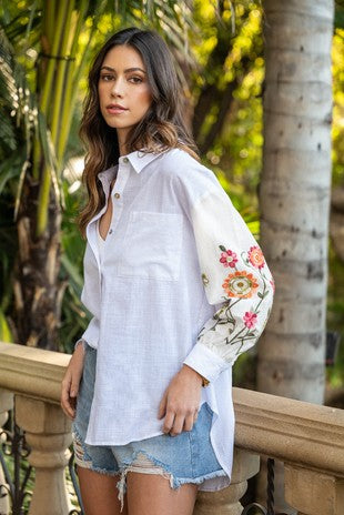 EMBROIDERED SLEEVE BUTTON DOWN SHIRT