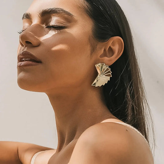 Soline Folded Fan Earring