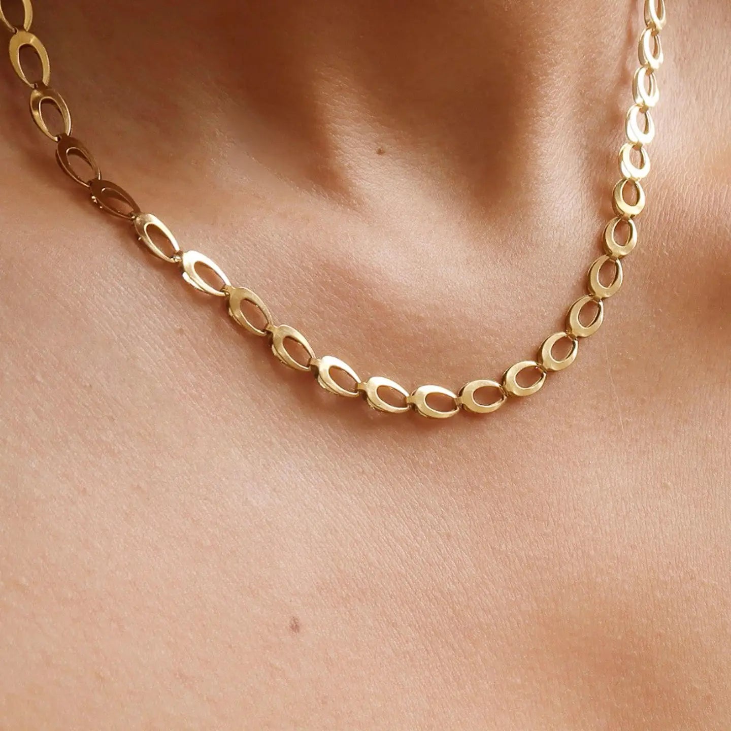 Thessaly Oval Link Chain Necklace