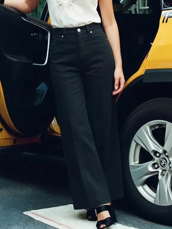Artemis Vintage Black Jeans