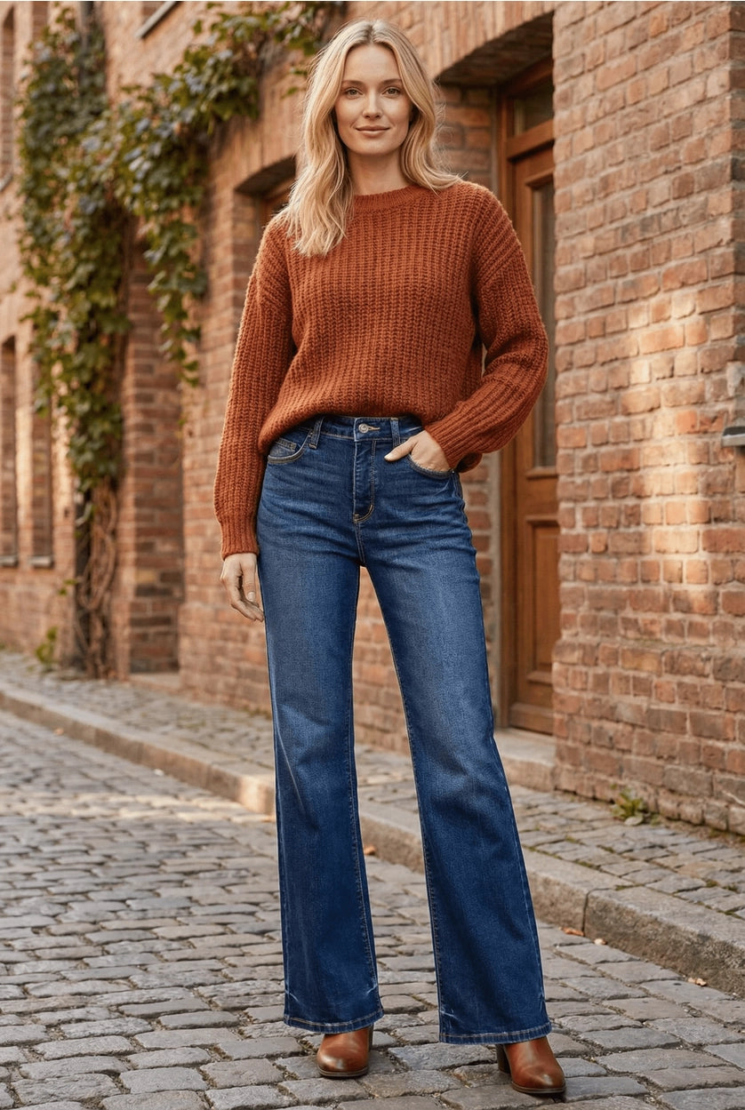 Artemis Holly Flare Jean