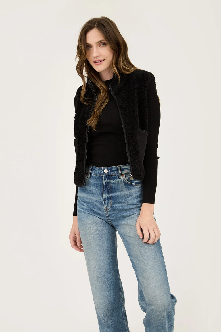 Black Fleece Vest